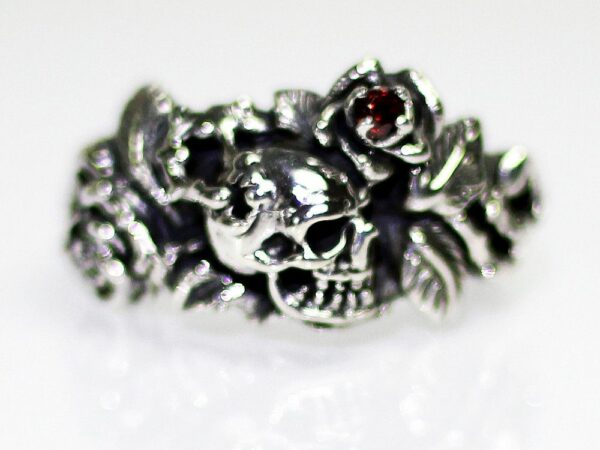 h053-ring-damenring-totenschaedel-mit-rose-totenkopf-skull-biker-gothic-925-sterling-silber.jpg