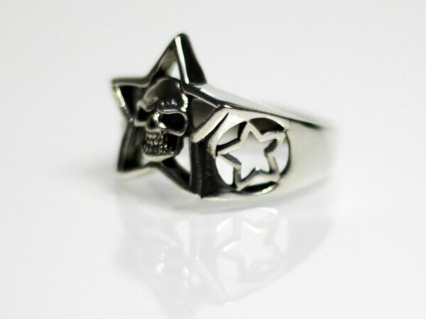 h044-silber-ring-925-totenschaidel-stern-totenkopf-skull-gothic-biker-herren.jpg
