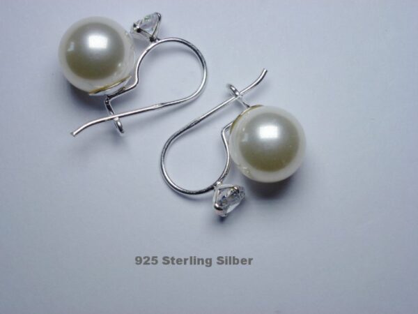 Ohrring 925 Sterling Silber Crem Weiß Perle und 5 mm Zirkonia
